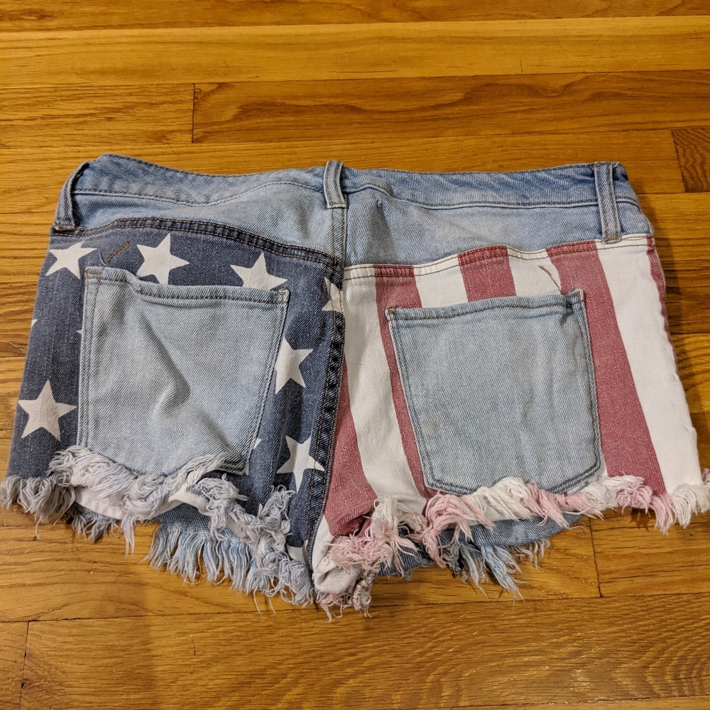 Mossimo red white and blue jean shorts 8/29